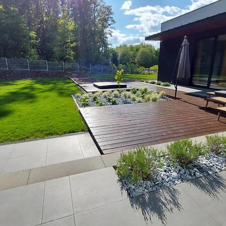 Вилла Ostatni Dom Po Lewej Biale Bloto  Экстерьер фото